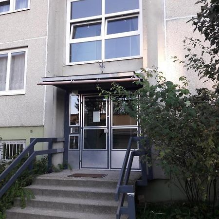Studio+19 Apartman Kazincbarcika Exteriör bild